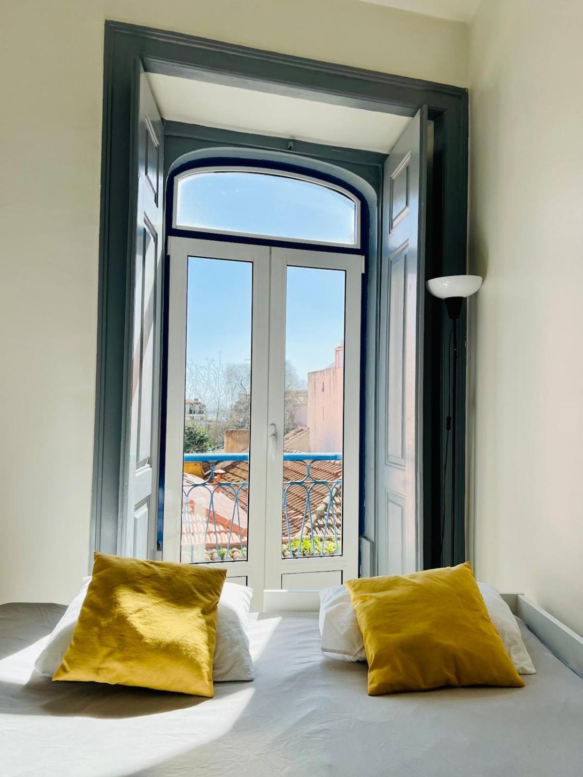 3 Bedroom With Balcony Lisboa