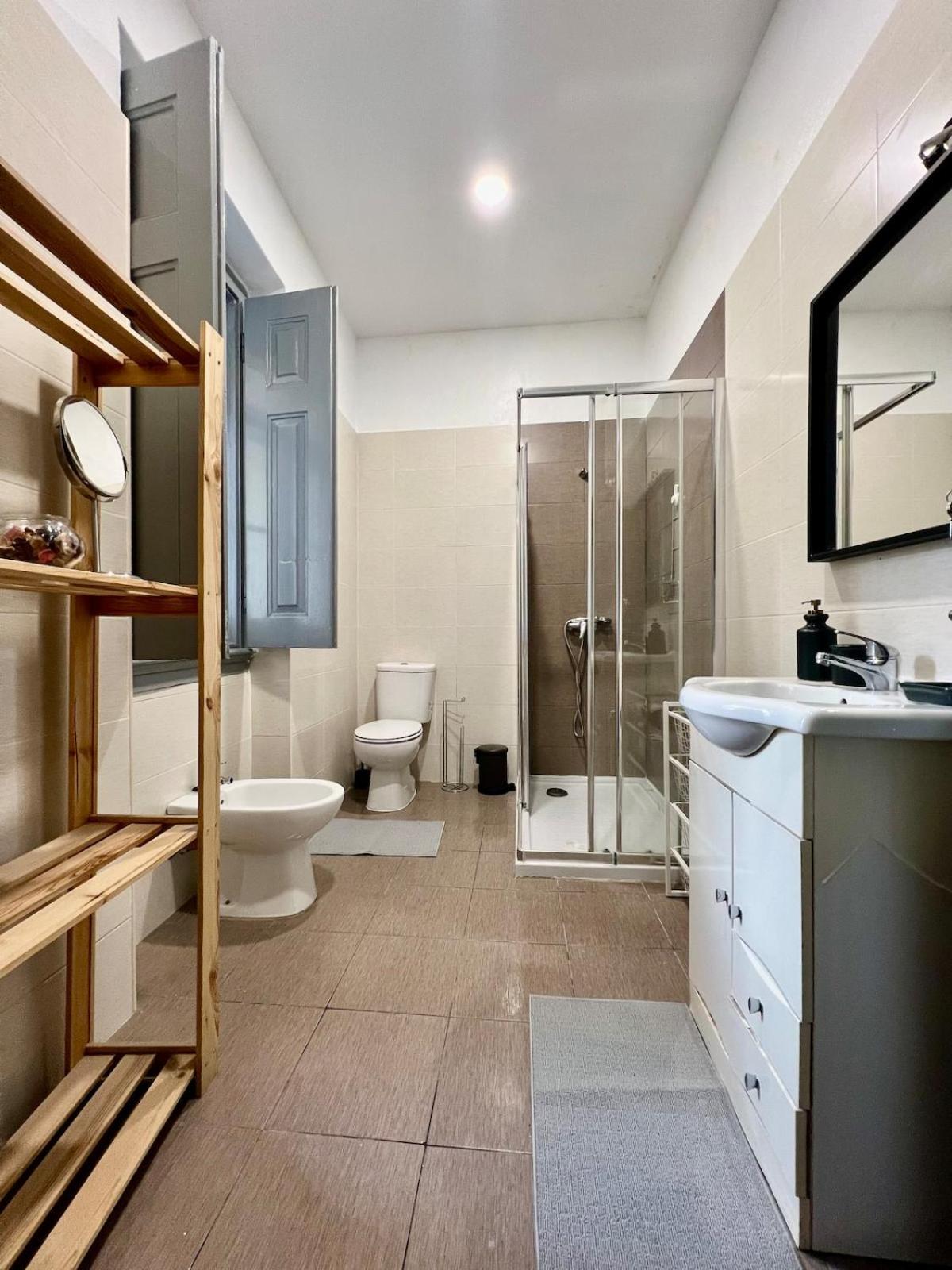 3 Bedroom With Balcony Lisboa