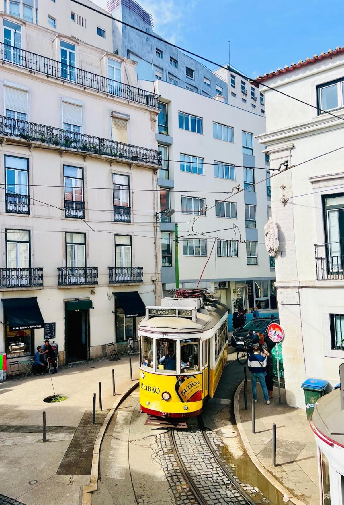 3 Bedroom With Balcony Lisboa