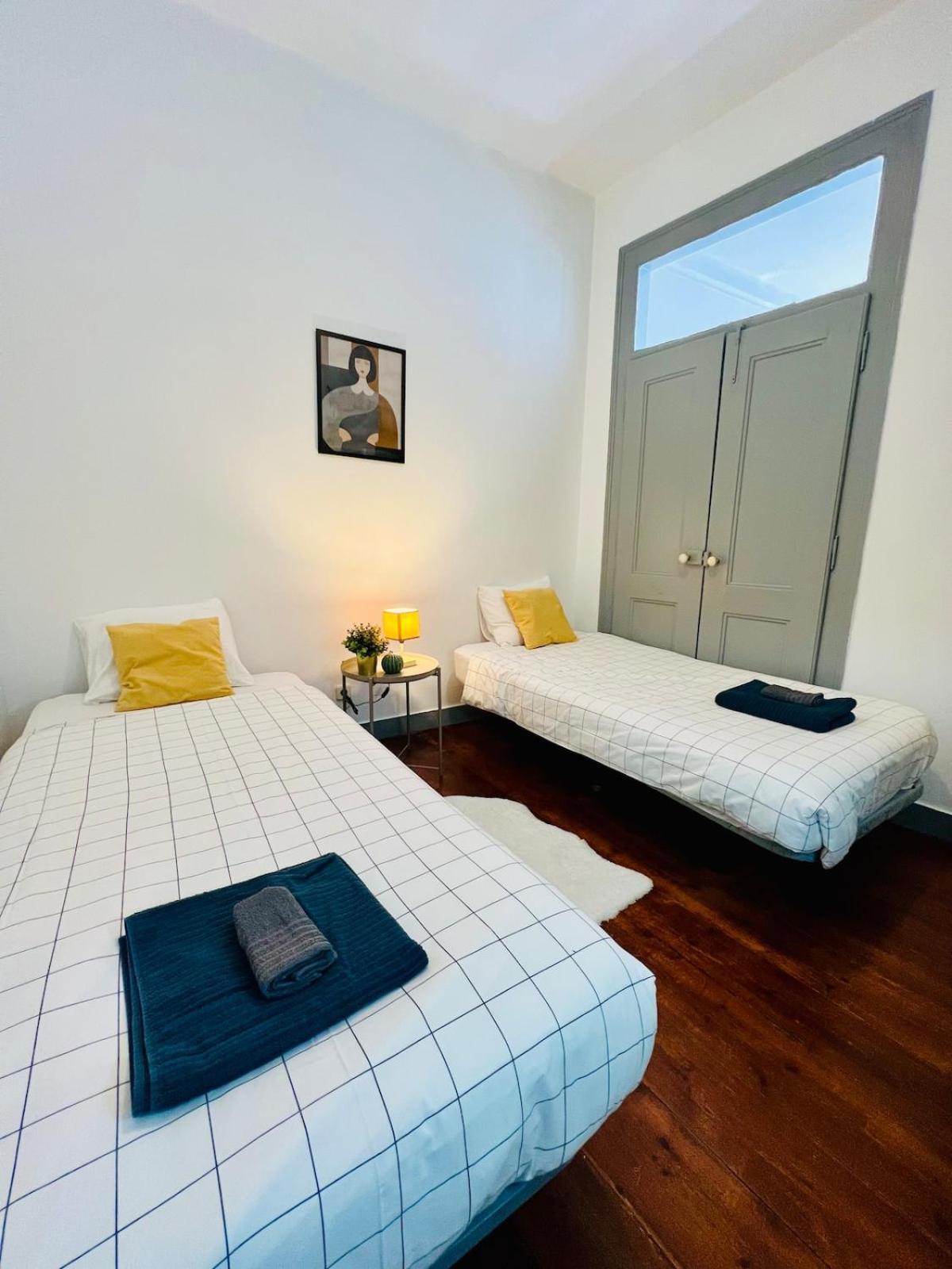 3 Bedroom With Balcony Lisbon